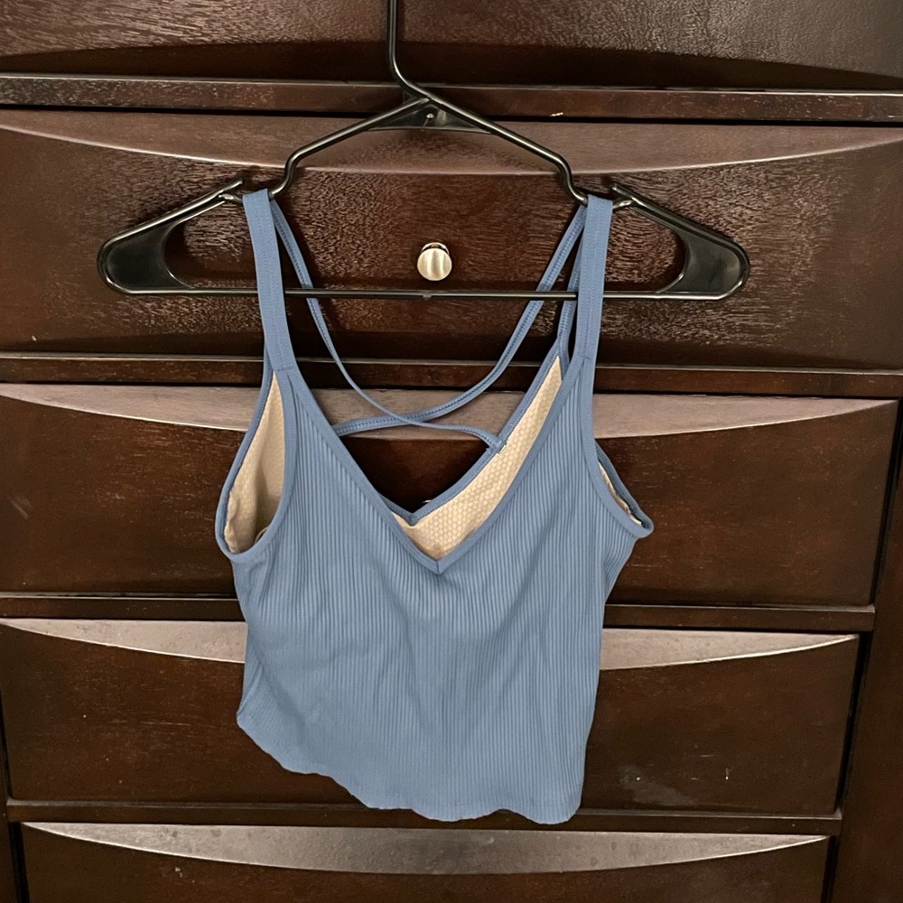Vuori rib crop tank size medium